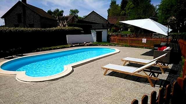 Gite Du Sorbier Le Chalard Luaran gambar